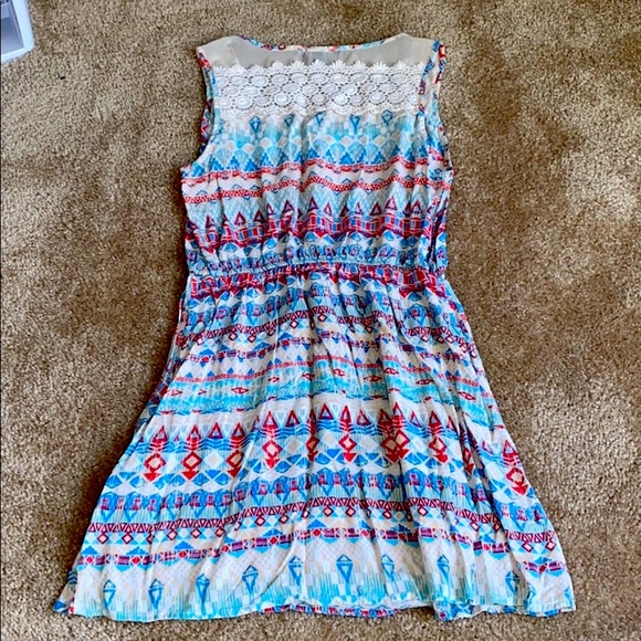 🍒2/$15🍒 Red, white, blue, & cream tribal print dress! - Picture 5 of 5